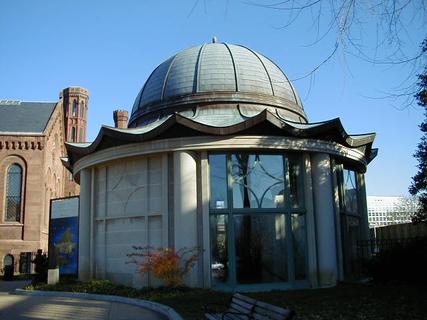 S. Dillon Ripley Center<br>Location: <a href="https://www.google.com/maps/search/?api=1&query=38.8886,-77.02708" target="_new">National Mall</a>